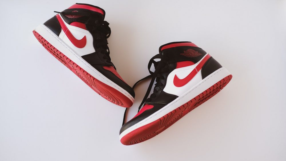Man Charged After Shooting Star Athlete Over Air Jordans — Chicago ...
